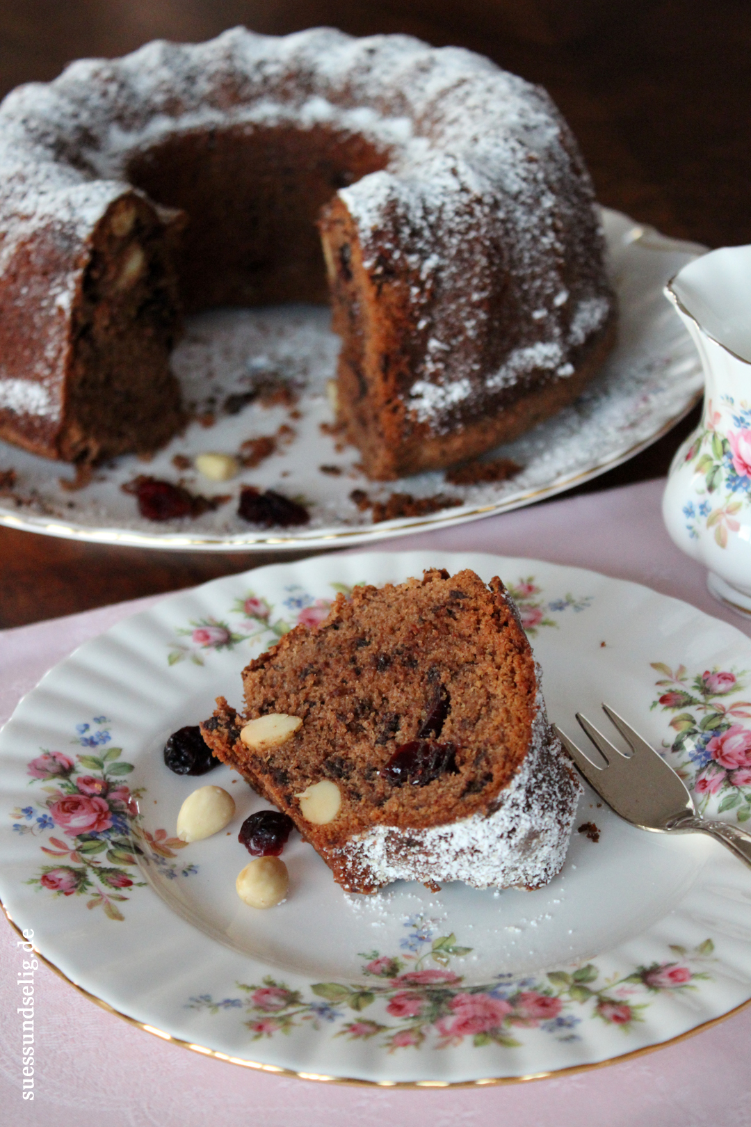 Bischofsmütze: Gugelhupf mit Schoko, Cranberries und Mandeln ...